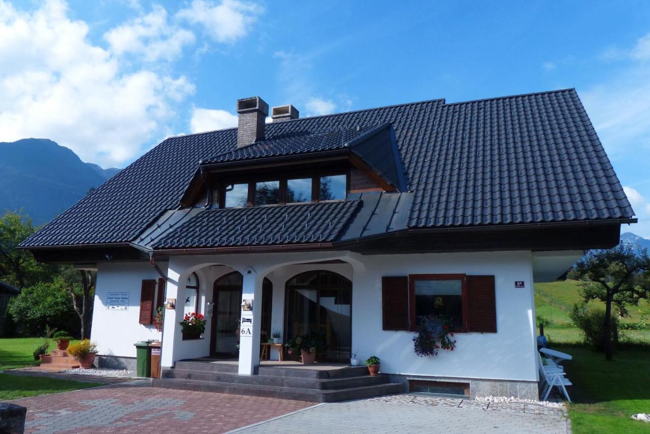 Guest House Alenka 보히니 외부 사진